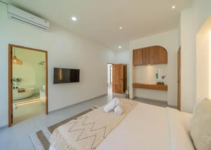 Villa Yuri - Stylish&tropical Oasis 2br In