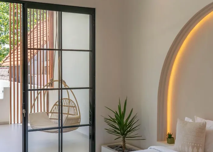 Villa Yuri - Stylish&tropical Oasis 2br In
